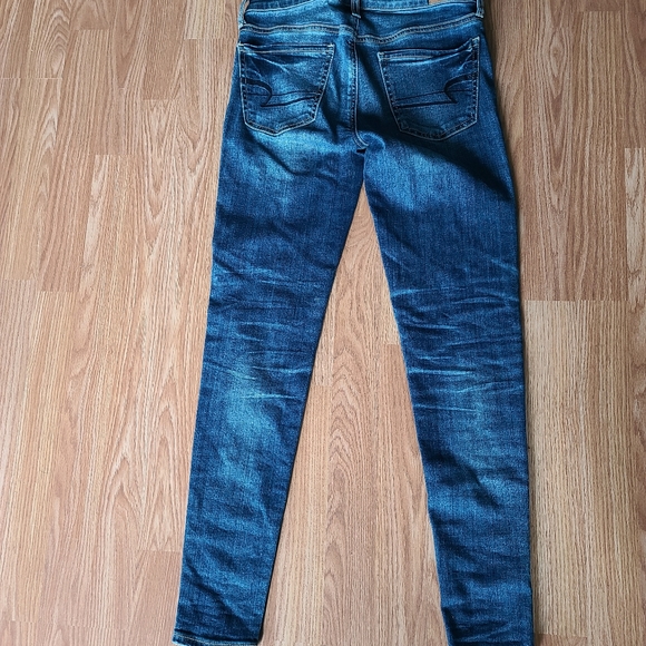 American Eagle Outfitters women's jeans  US size 2 - Picture 2 of 4